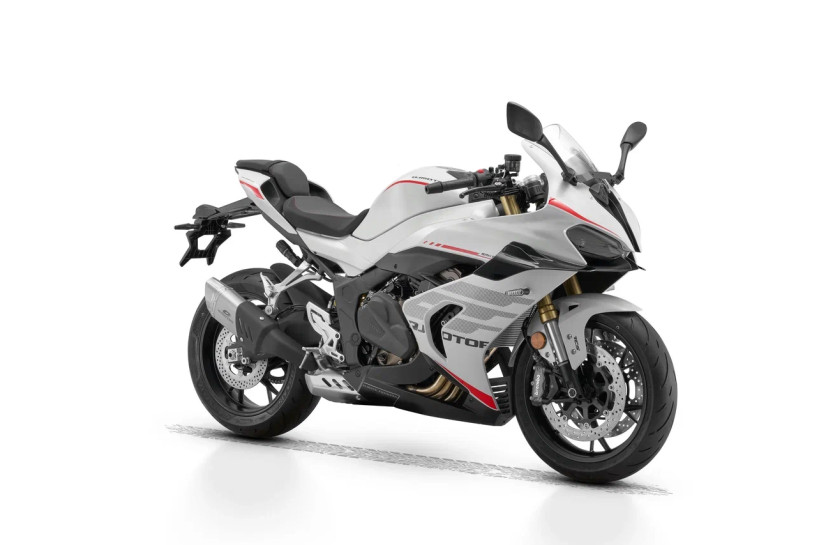 QJMOTOR SRK 800 RR NEW