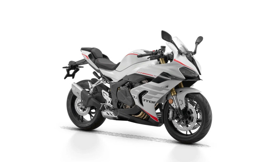 QJMOTOR SRK 800 RR NEW