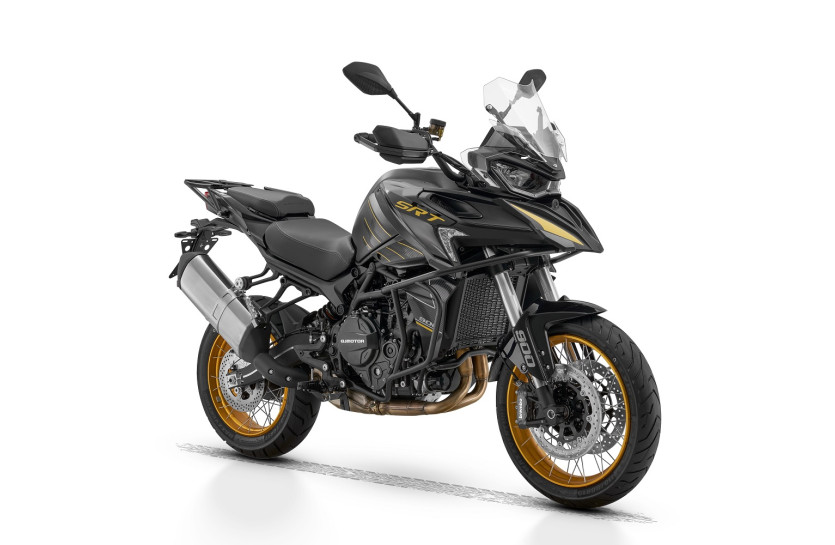 QJMOTOR SRT 900 SX