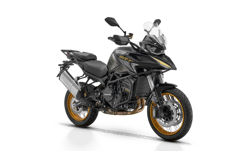 QJMOTOR SRT 900 SX