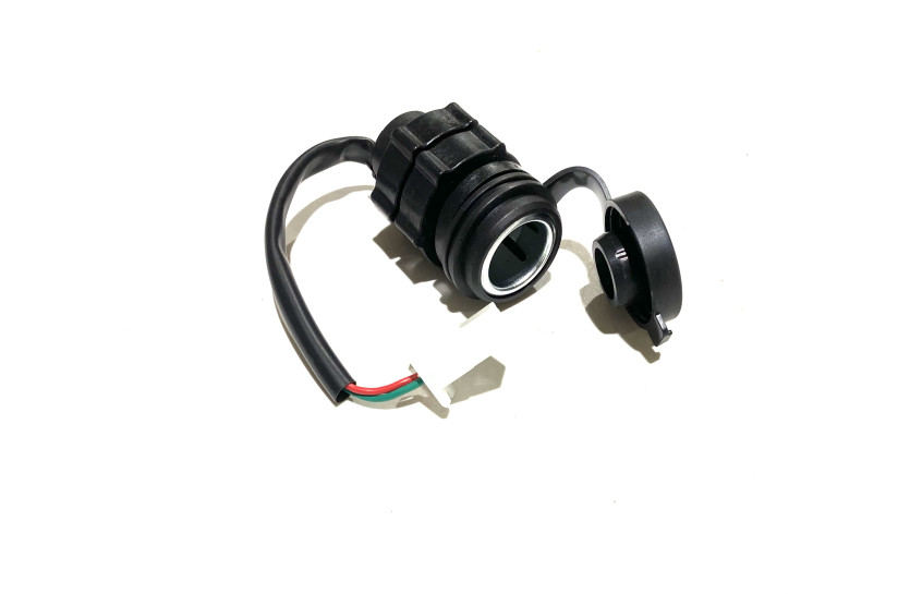Розетка прикуривателя 12V