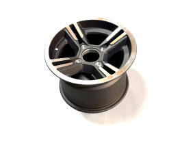 Диск колеса задний 12×8 Диск колеса задний 12×8
