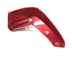 Накладка бака верхняя правая FOR RED MODEL
