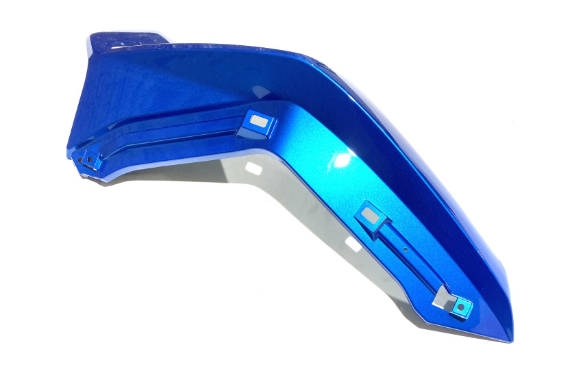 Накладка бака верхняя правая FOR BLUE MODEL
