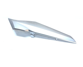 Облицовка подножки правая FOR SILVER GREY MODEL Облицовка подножки правая FOR SILVER GREY MODEL