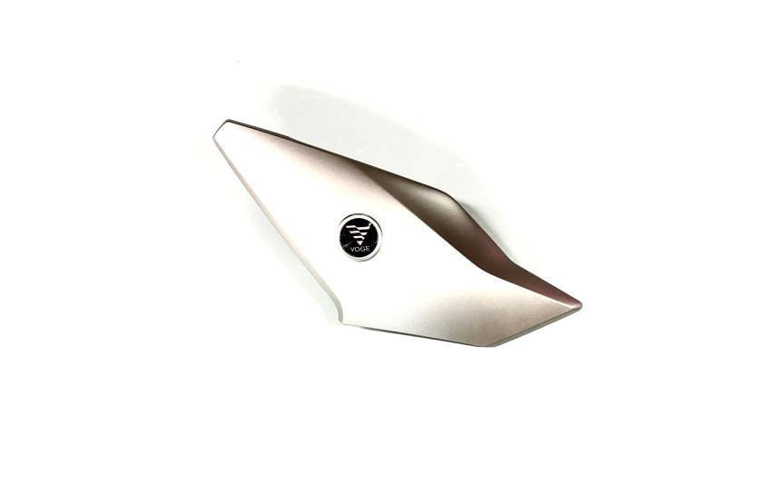 Облицовка передняя правая FOR SILVER GREY MODEL