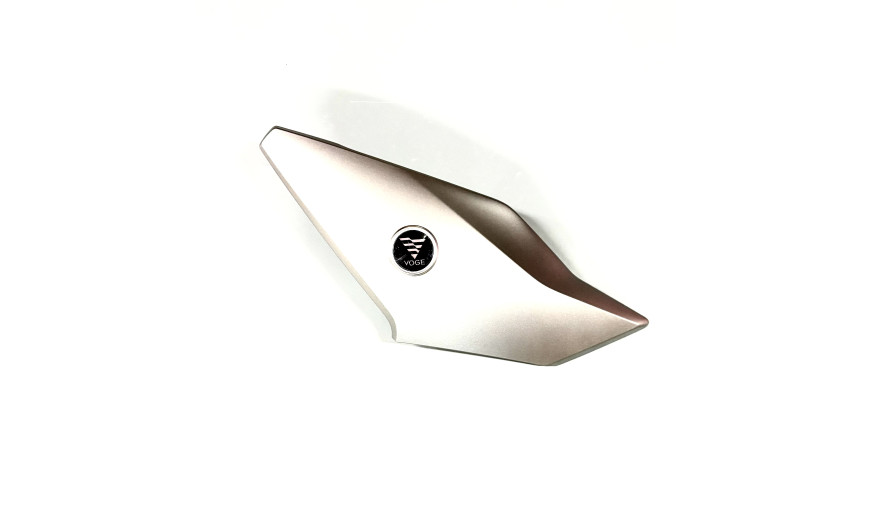 Облицовка передняя правая FOR SILVER GREY MODEL