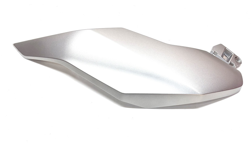 Облицовка передняя верхняя правая FOR SILVER GREY MODEL