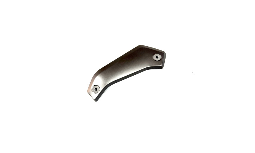 Накладка на пластик нижний правый FOR SILVER GREY/BLACK MODEL
