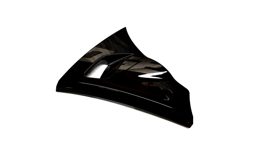 Облицовка центральная нижняя левая FOR BLACK MODEL